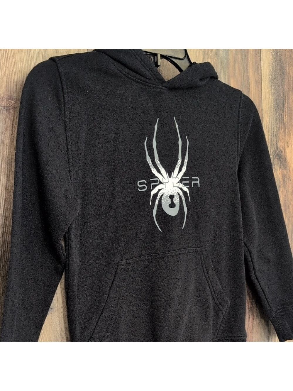 Spyder Black Hoodie with Silver Spider Logo Youth S 7/8                     M294